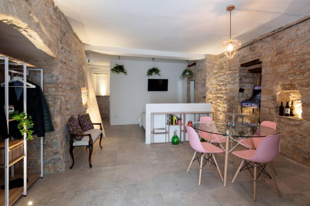 Cornelia Cavern Cosy Studio Apartment In Spello Extérieur photo