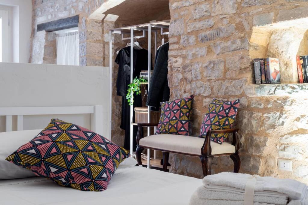 Cornelia Cavern Cosy Studio Apartment In Spello Extérieur photo