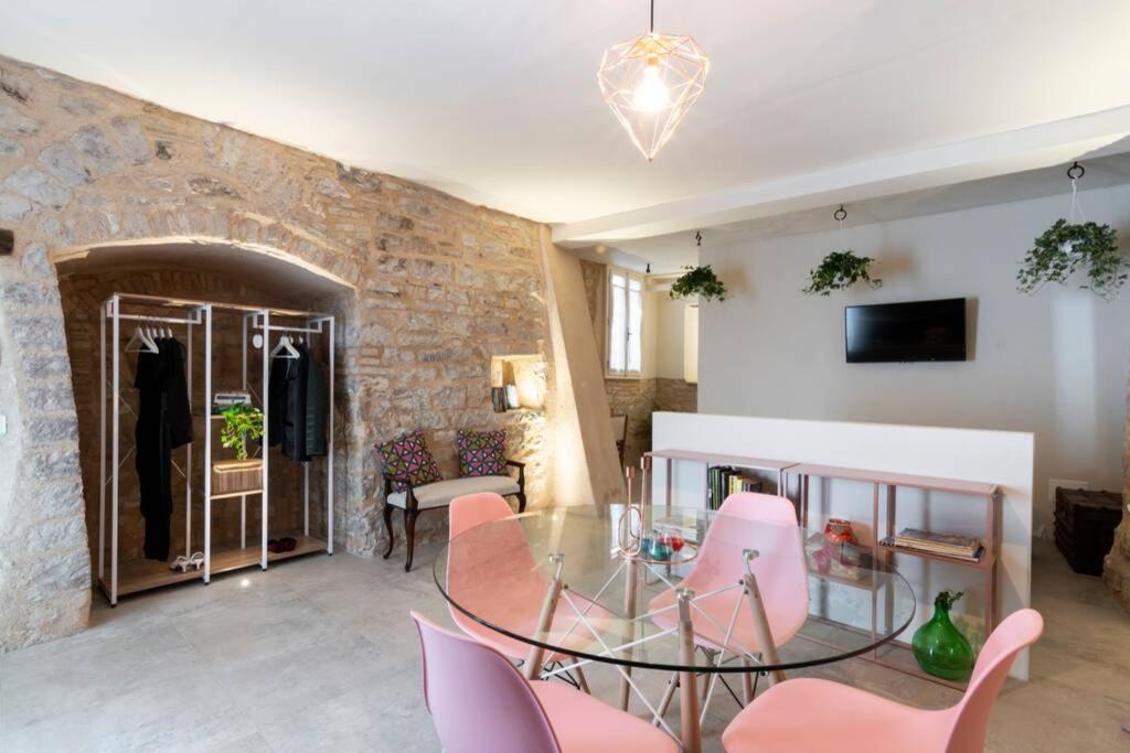 Cornelia Cavern Cosy Studio Apartment In Spello Extérieur photo
