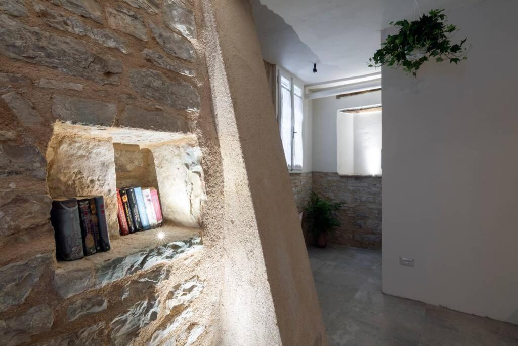 Cornelia Cavern Cosy Studio Apartment In Spello Extérieur photo