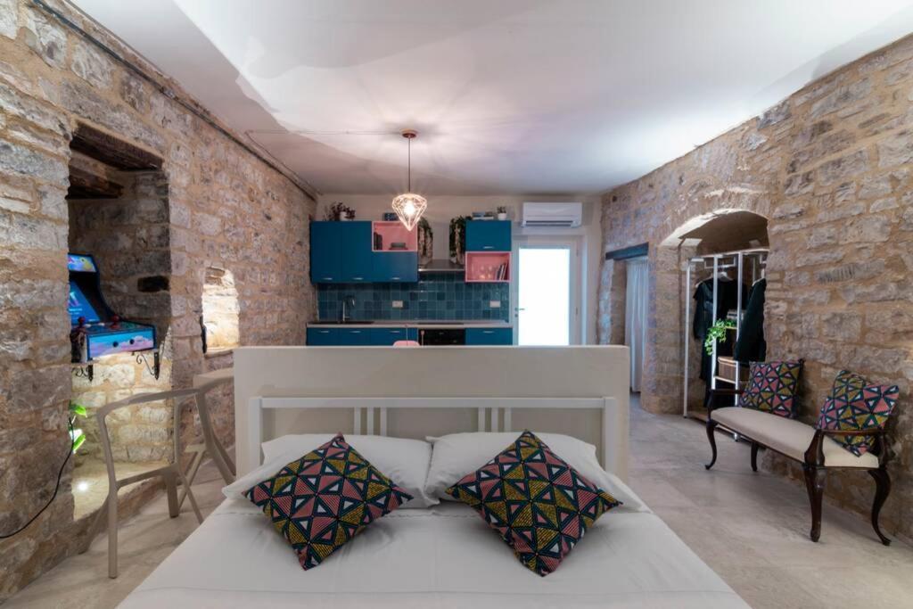 Cornelia Cavern Cosy Studio Apartment In Spello Extérieur photo